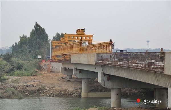 遂溪豆坡桥改造工程建设进展顺利