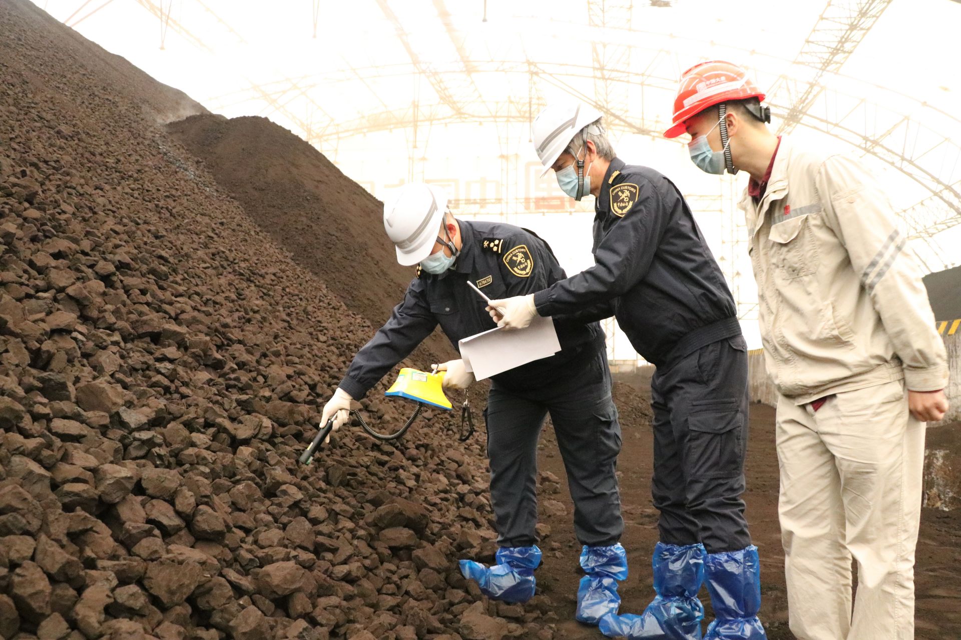 湛江海關優化進口煤炭檢驗服務