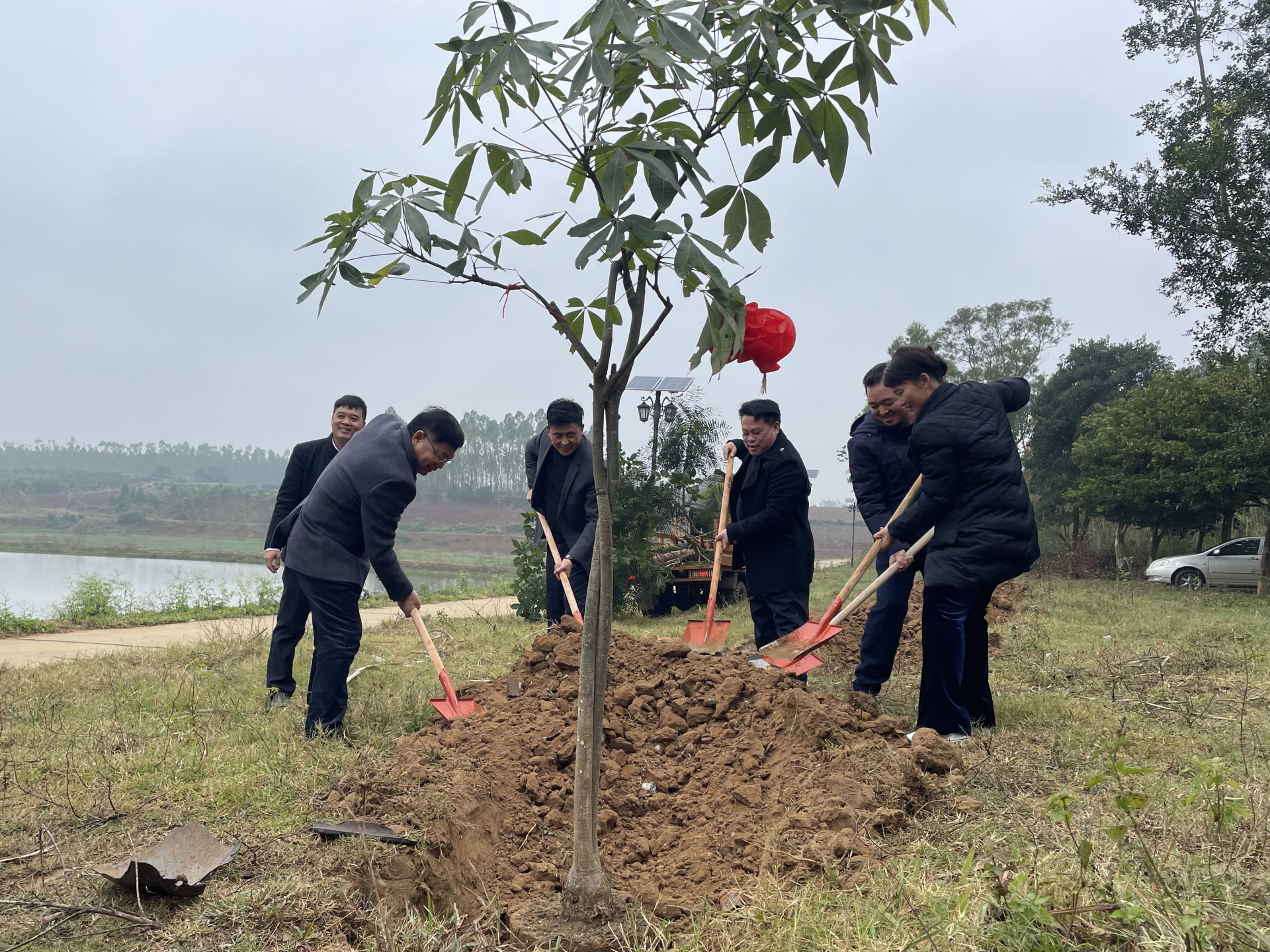 湛江首批雷州市调风镇赤尾村红十字会正式揭牌成立