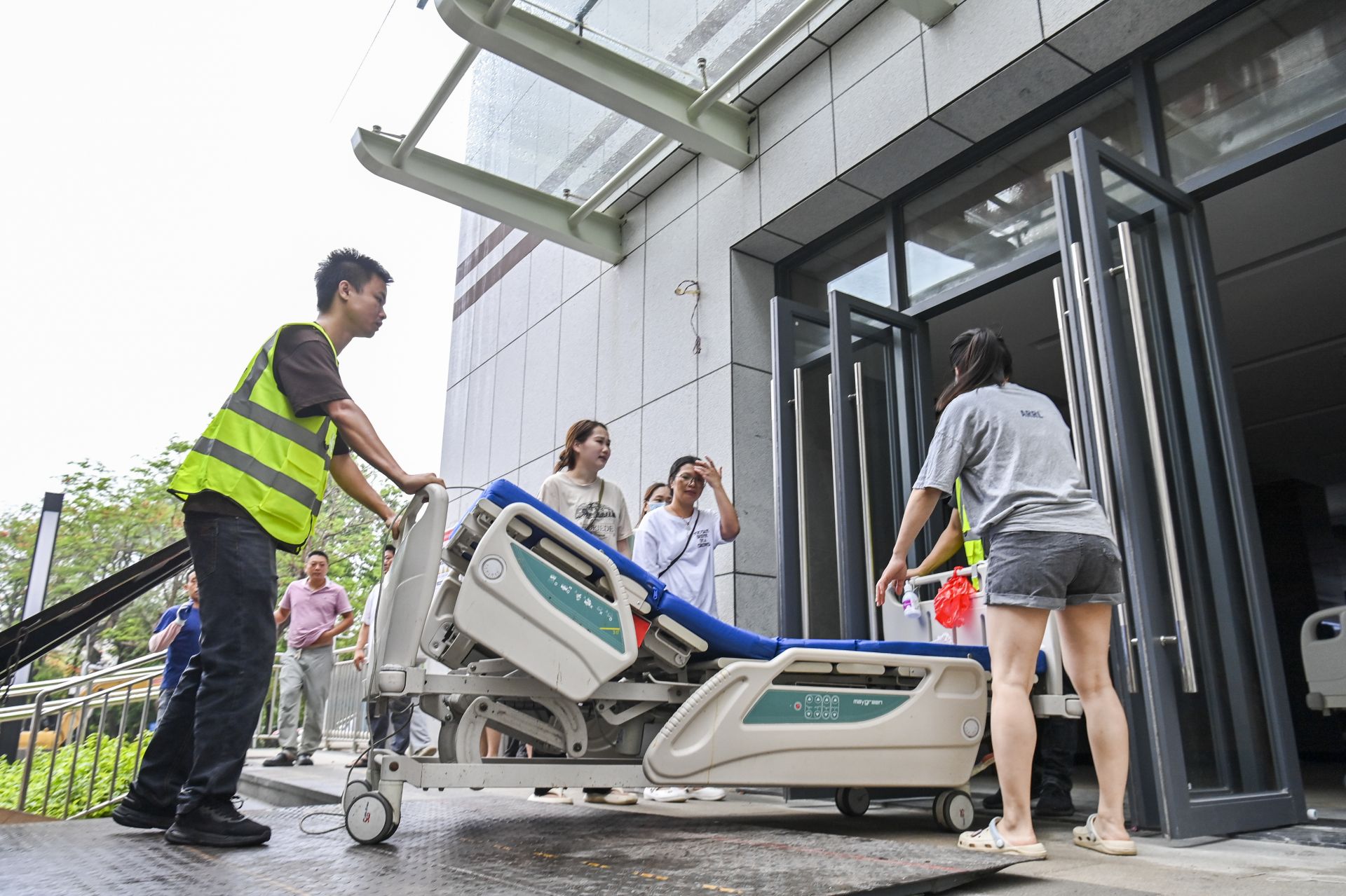湛江市第一中医医院5月2日起启动新院搬迁