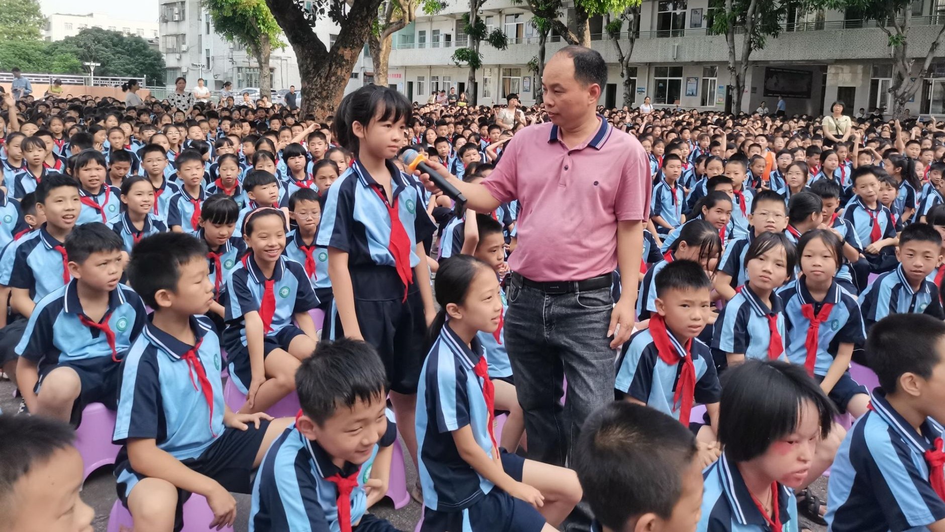 遂溪县人民检察院：让法治阳光照亮学生成长之路