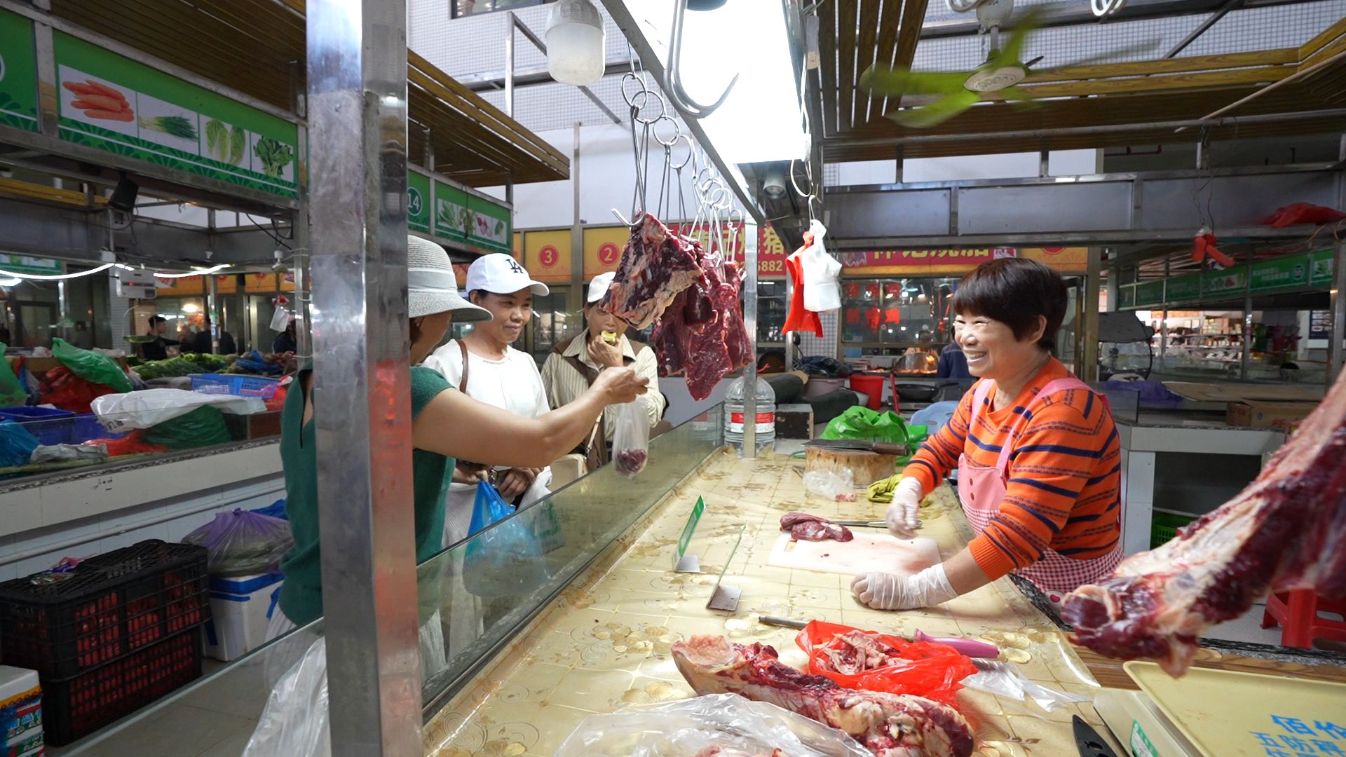 吳川市唐基村：提“顏值”修“內(nèi)涵”繪出美麗畫(huà)卷