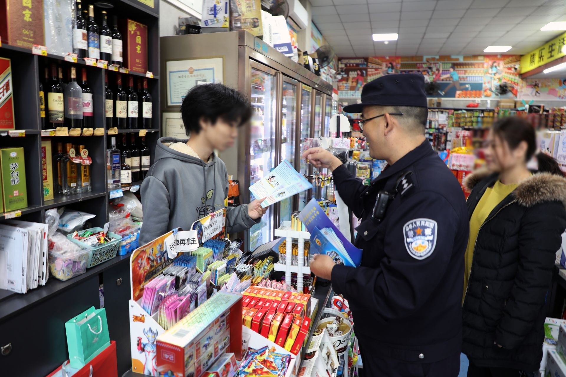 “零距離”感受基層所民輔警的一天