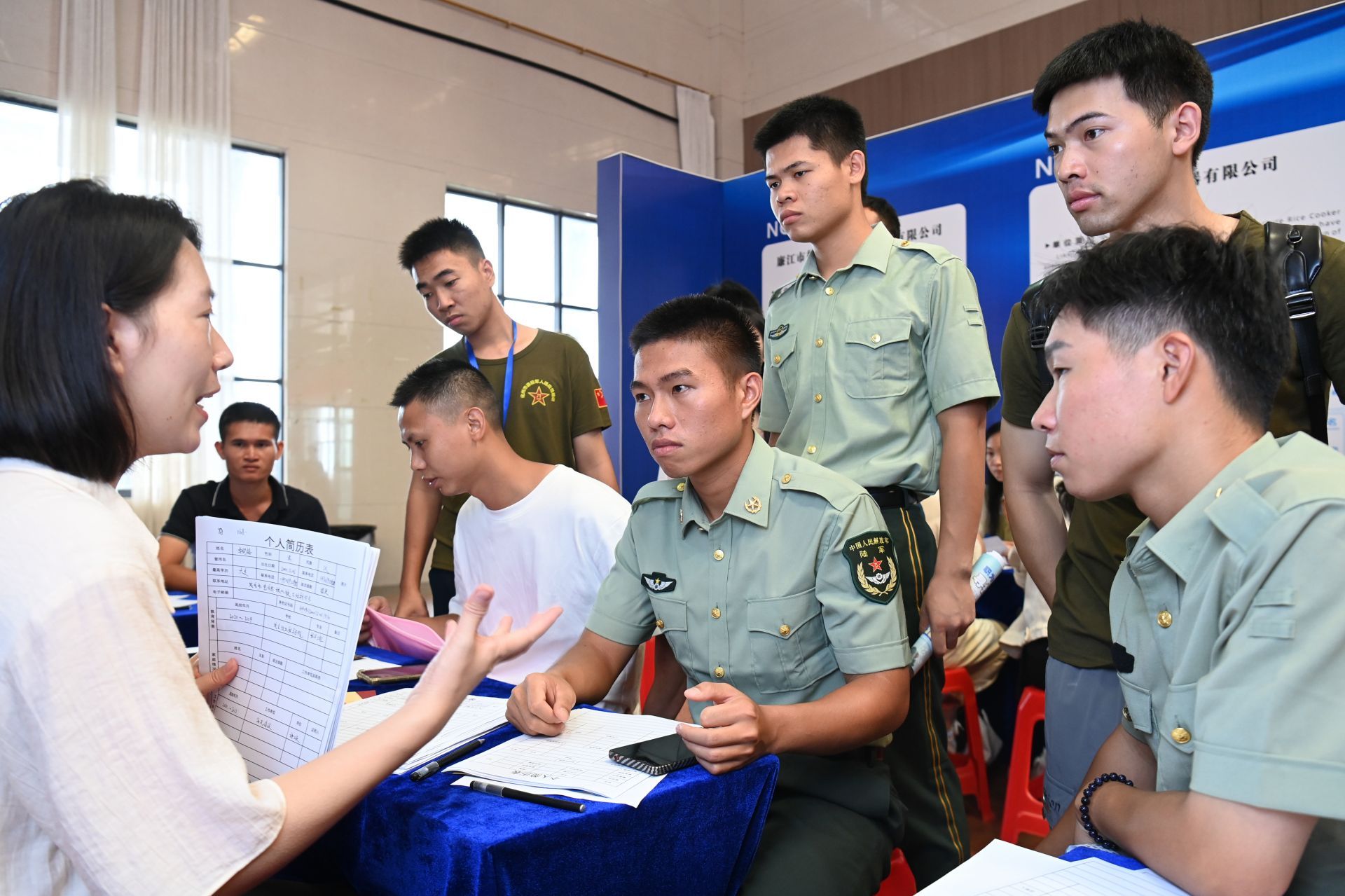 奮力書寫新時(shí)代退役軍人工作高質(zhì)量發(fā)展“湛江答卷”