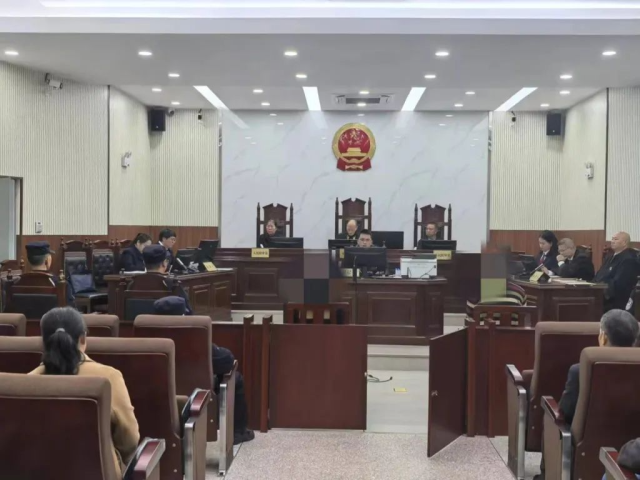 彭某某被云南会泽县人民法院以生产、销售有毒有害食品罪判处刑罚。