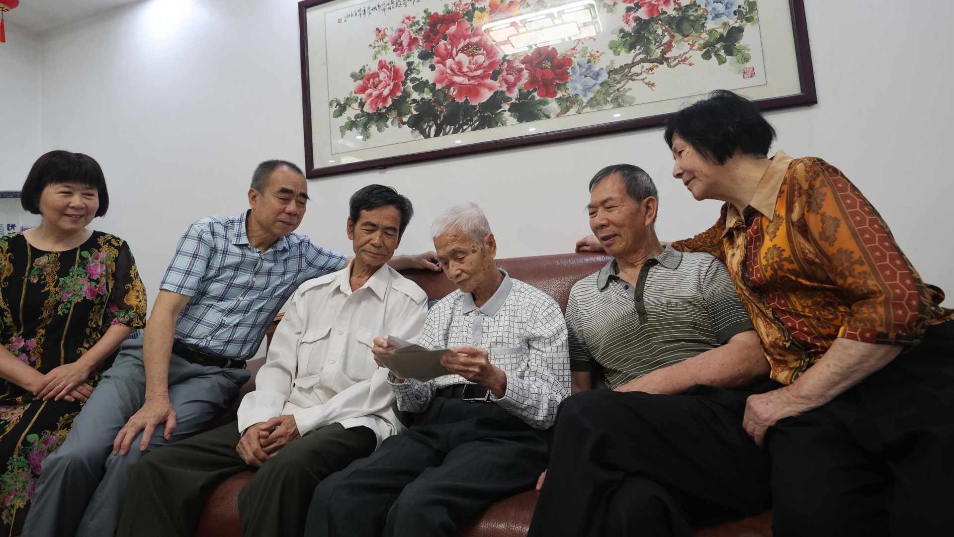 百岁老人何培昌：“湛江是个宜居之地，生活很舒心”