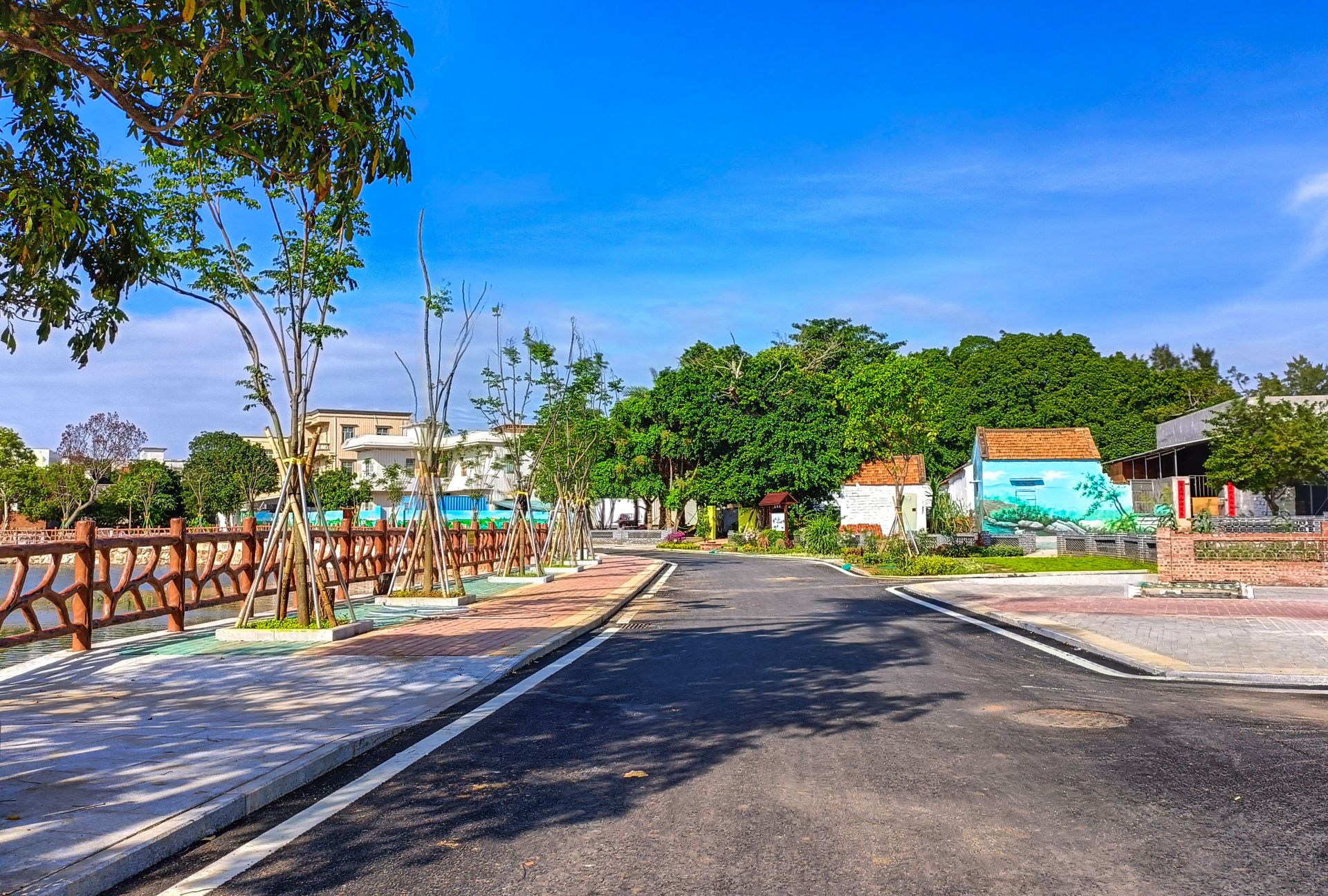 湛江经开区硇洲镇：全民共建绘新景