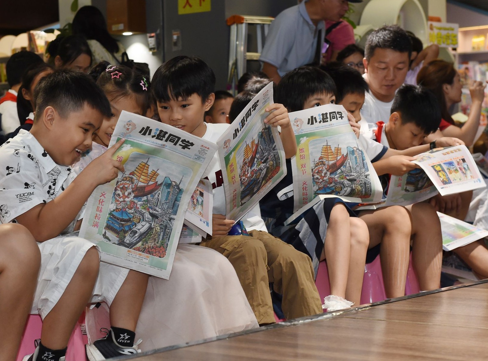 “汲取《夺冠》力量 共播阅读种子”湛江市亲子阅读沙龙活动举办