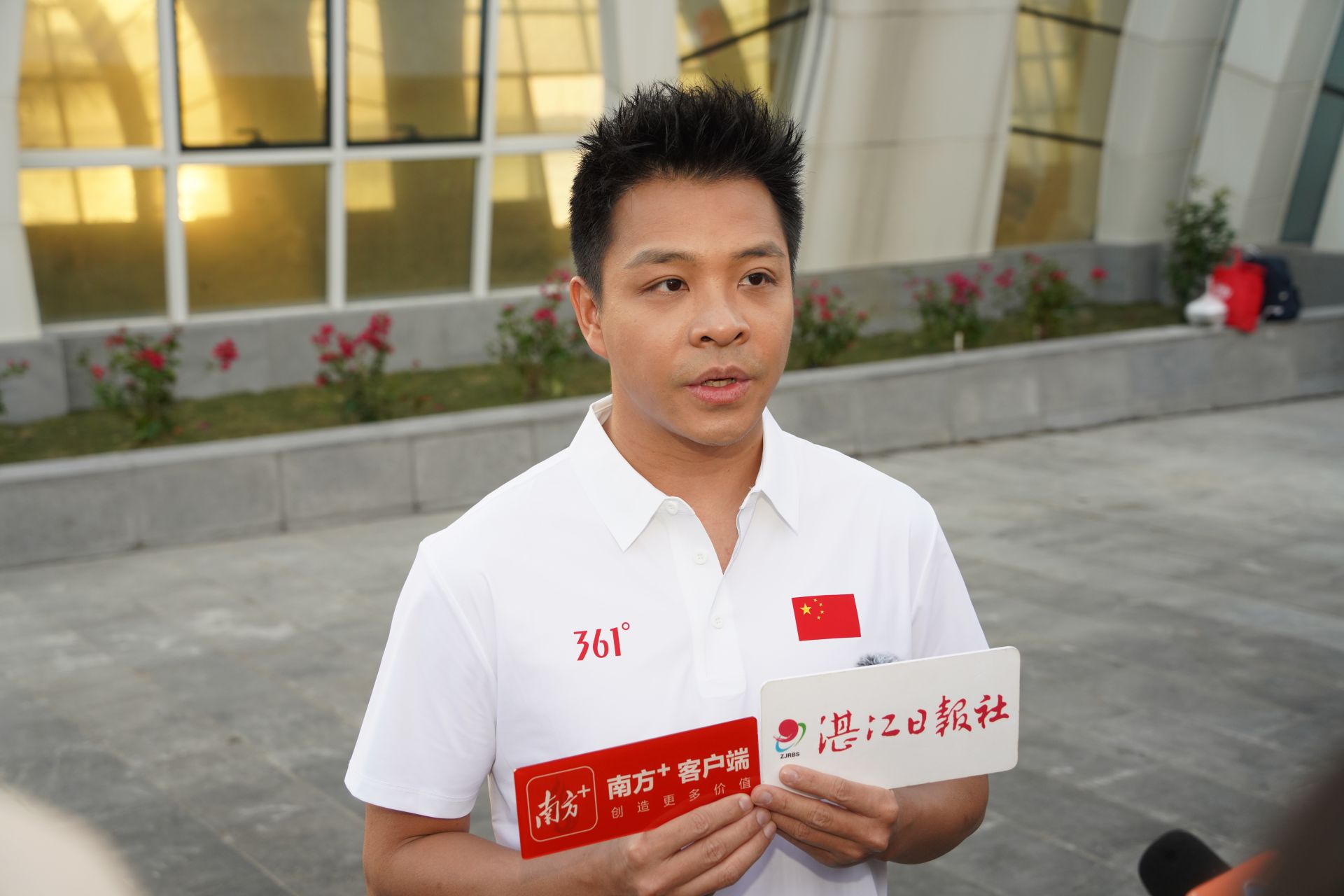 奥运冠军何冲点赞湛江国际潜水大赛：体育赛事成认识湛江新窗口