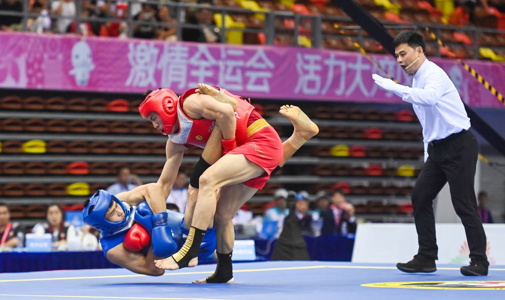 十五运会散打比赛落幕 经过四天角逐,决出5枚金牌