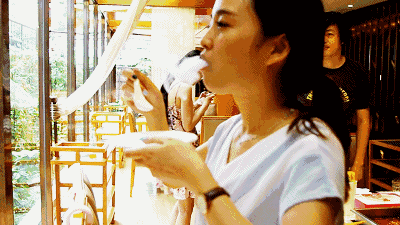 https://image.ipaiban.com/upload-ueditor-image-20180901-1535784724092072362.gif 图片