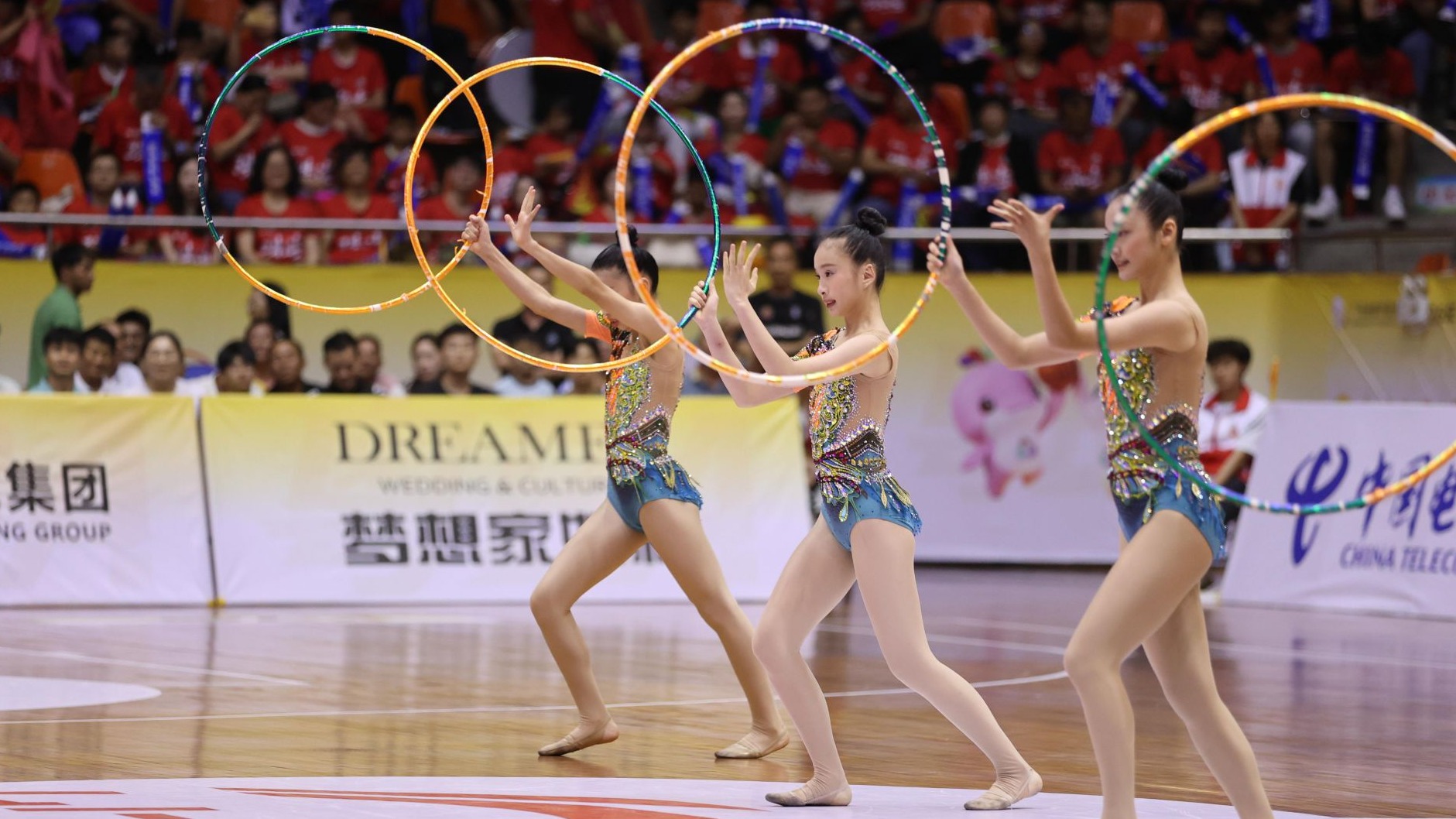 场内场外人气“爆表”