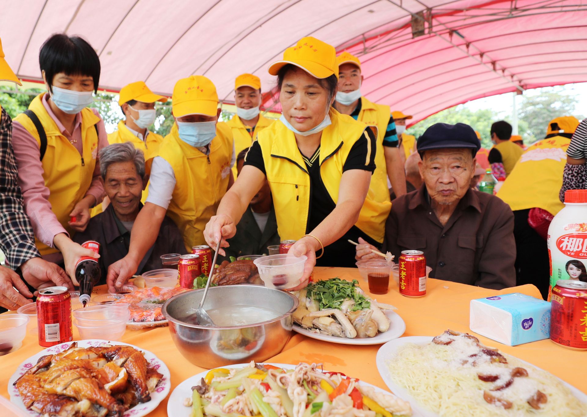 乐善不倦 二十多年如一日