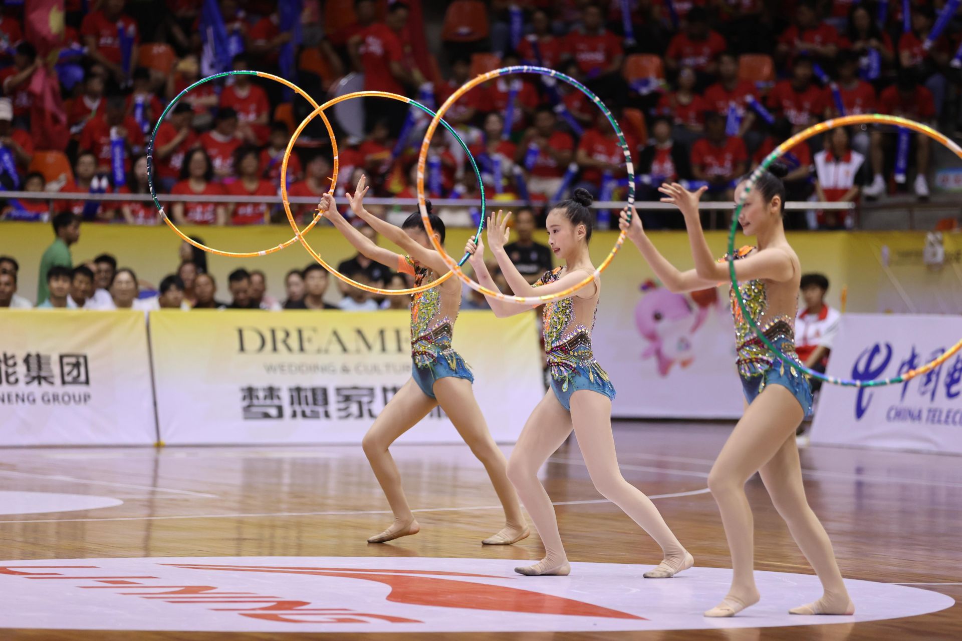 场内场外人气“爆表”