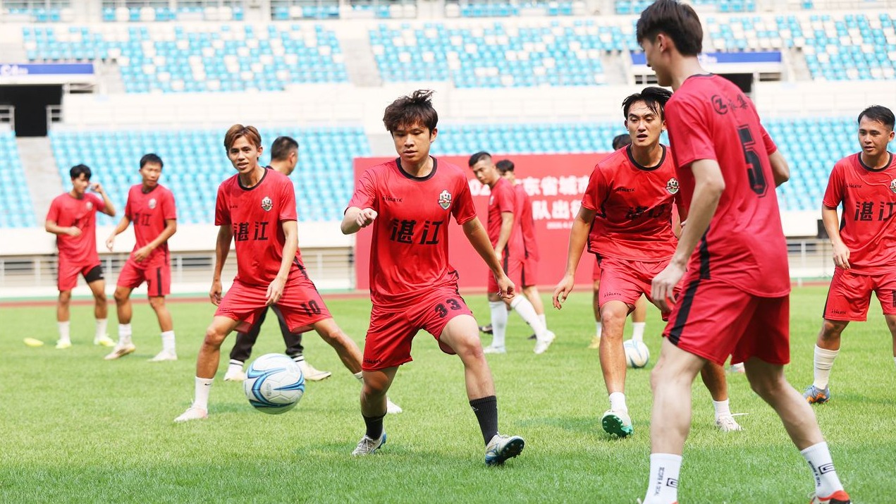 湛佛双雄对决 两城足球底蕴碰撞