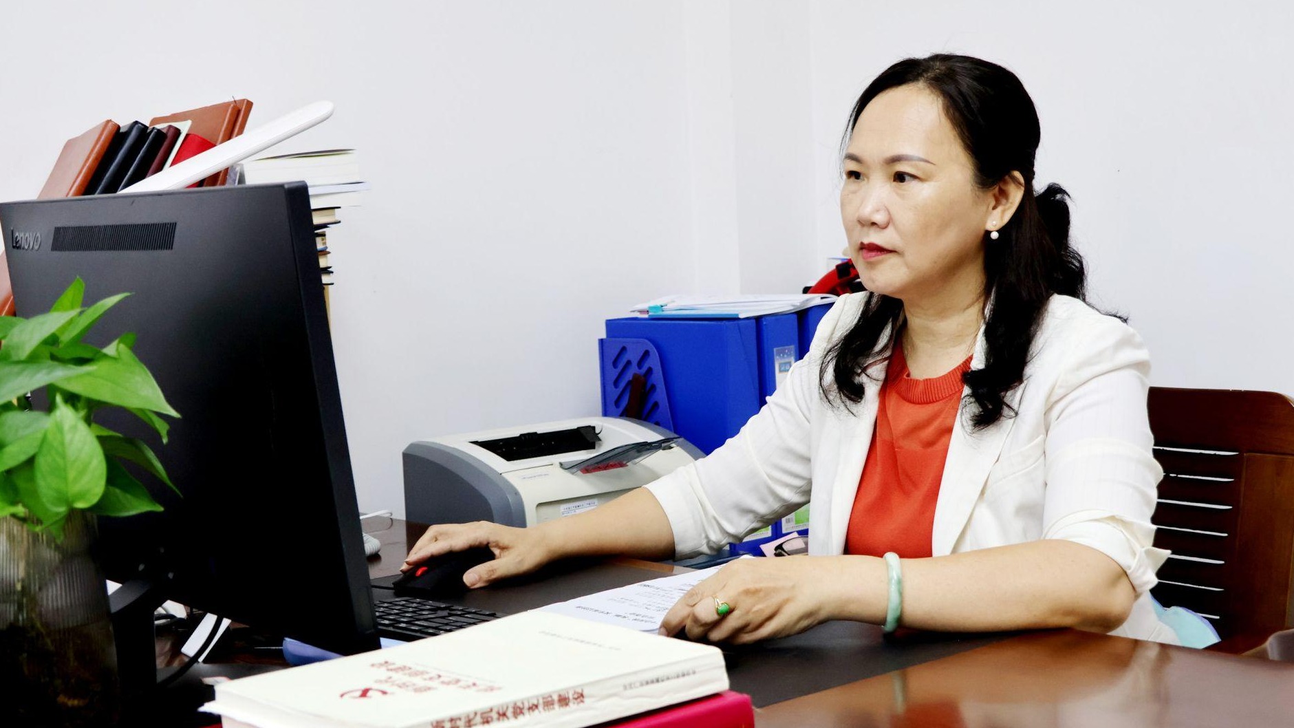 广东省优秀党务工作者梁绮怡:深耕机关党建守初心 实干赋能发展担使命