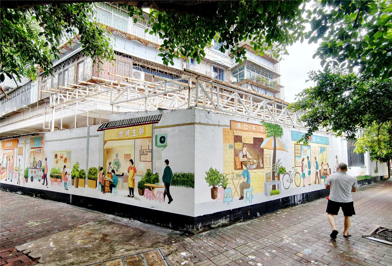 青春校园+市井烟火 多彩墙绘美“画”港城
