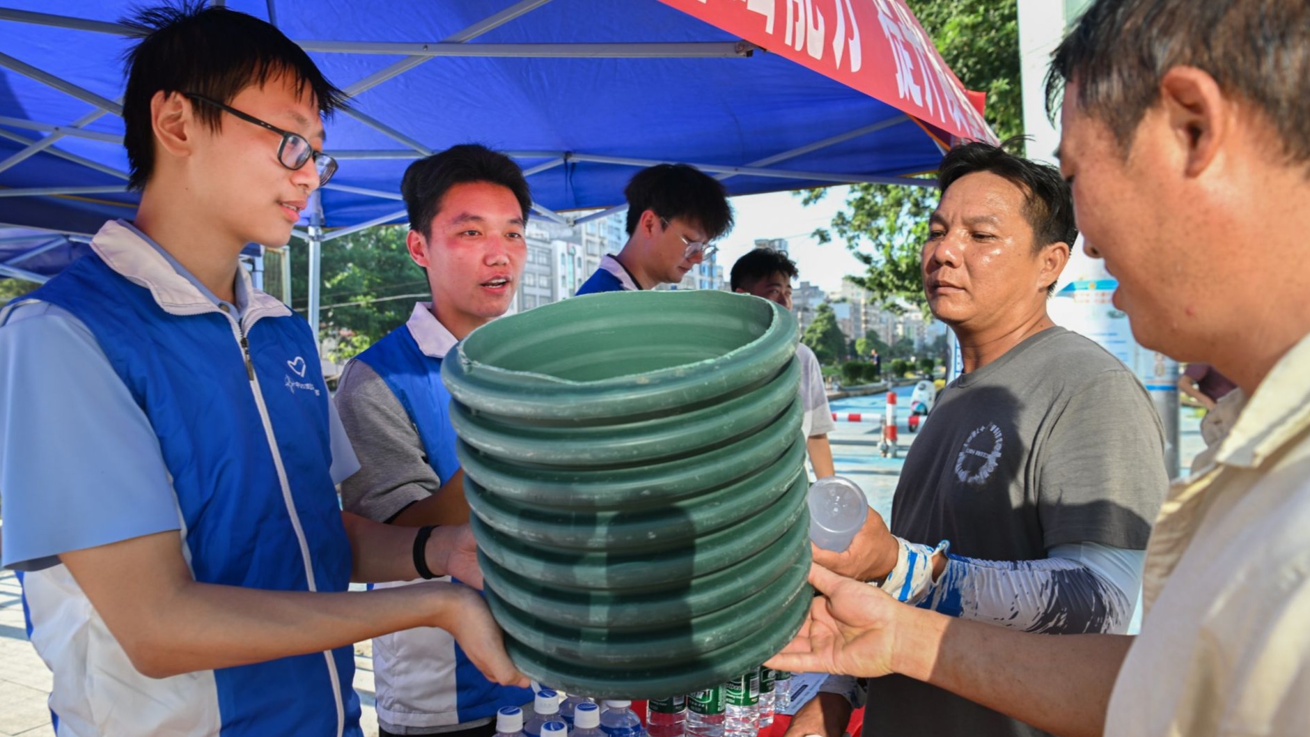 读懂地下“生命线” 遂溪管网科普暖街巷