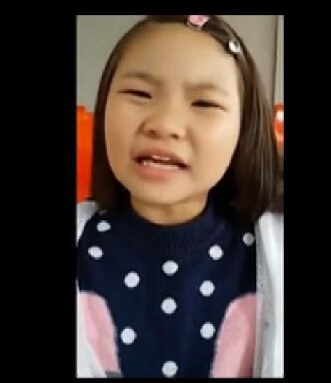 小学生发分手宣言 单身狗哭晕在厕所(图)