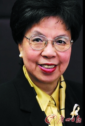 　　世卫组织总干事陈冯富珍