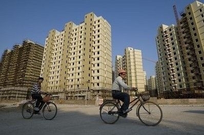 这个10倍已经考虑了中国人喜欢房子的小农思想，以及父母对子女的资助等因素。