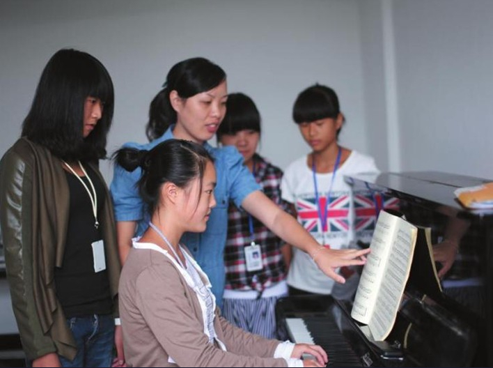 盘点中国的暴利行业：银行业局首 