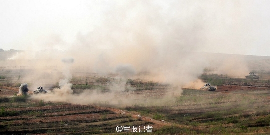 高清：中国5所军校联演曝光 动用30余种主战装备【9】