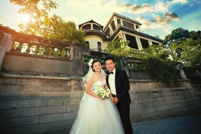 福建美女辅导员与在校男大学生隐婚(图)