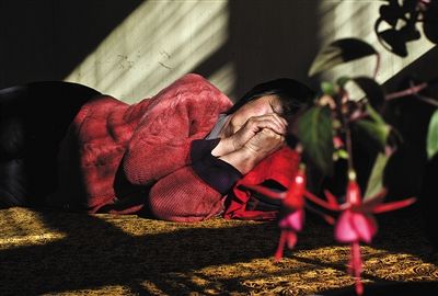 媒体关注涉呼格案3个家庭 遇害女孩家属未获赔偿