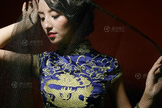 陕西姑娘04年担任大会堂服务员 11年后变身摩登女郎