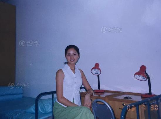 陕西姑娘04年担任大会堂服务员 11年后变身摩登女郎