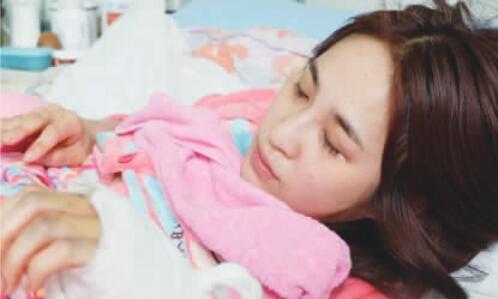 河南美女主播被宝马撞成重伤 司机逃逸后自首