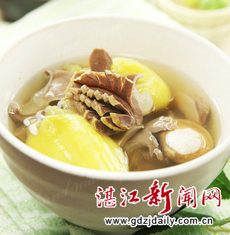 菠萝蜜炖鲜陈肾的做法