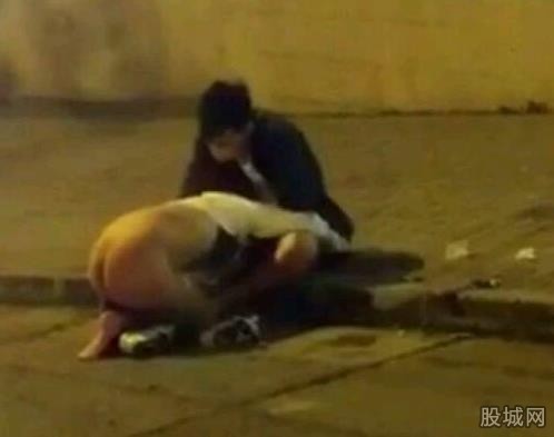 香港街头盘肠大战