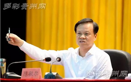 给大学生讲课_tn