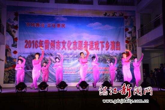 晚会演出现场 戴李春摄 (2)