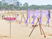 金沙湾海滨浴场沙滩装扮迎国庆