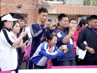 绳影翻飞竞风流