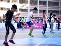 绳影翻飞竞风流